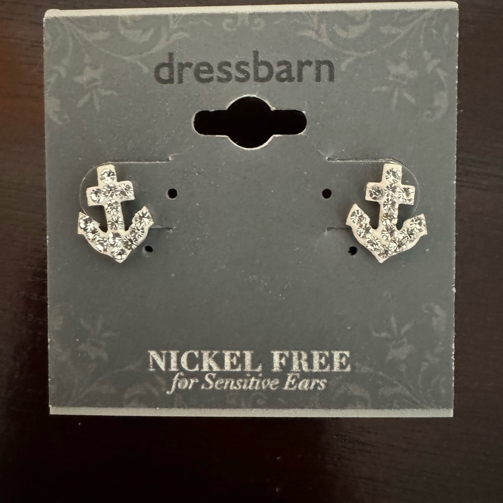 NWT! Dressbarn Silver Anchor Stud Earrings w/ Tiny Crystal Accents Nickel Free